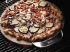 Gourmet BBQ System (GBS) Pizzastein mit Gestell