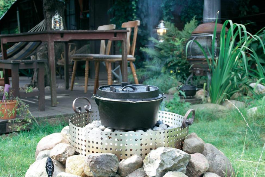 Petromax Feuertopf FT6 Dutch Oven mit Füße 