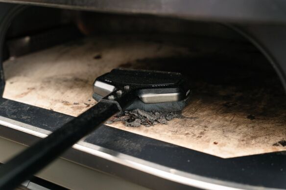 Gozney M.O.P. - Stone Cleaning Tool / Pizzaofenbürste