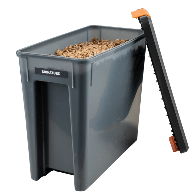 Traeger Staydry Pelletbehälter mit Deckel für 9 Kg Pellets BAC615