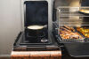 Traeger Pelletgrill Timberline inkl. Abdeckhaube & Ablagefach + 2x 9kg Pellets 