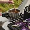Weber Genesis smart EPX-335W GBS inkl. Sear Grate & Grillplatte/-Plancha
