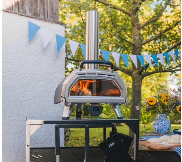 Ooni Karu 16 Multi-Brennstoff Pizzaofen Mod.2023