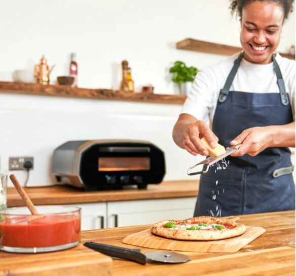 Ooni Volt 12 Vollelektrischer Pizzaofen inkl. Pizzaheber