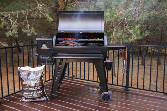 Pit Boss Navigator 1150G Pelletgrill inkl. Frontablage + Abdeckhaube & Pellets