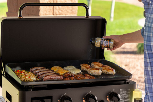 Pit Boss Onyx Gas Plancha /- Griddle 3 Sierra Black inkl. Abdeckhaube