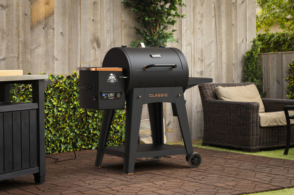 Pit Boss Pelletgrill Onyx Classic 700 inkl. Pellets