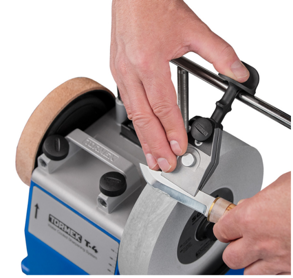 Tormek KJ-45 Zentrierende Vorrichtung für Messer