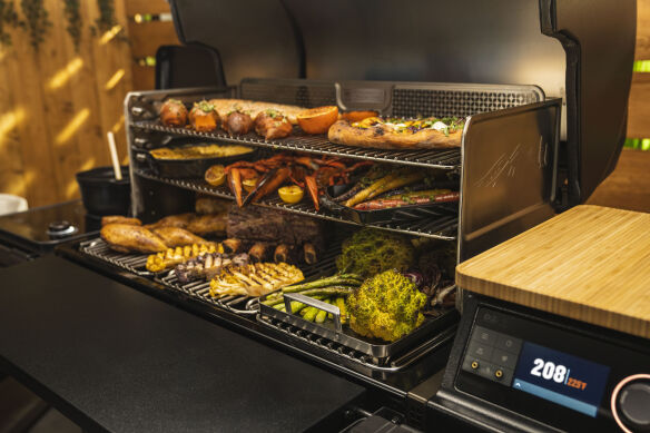 Traeger Pelletgrill Timberline XL inkl. Abdeckhaube & Frontablage + 2x 9kg Pellets 