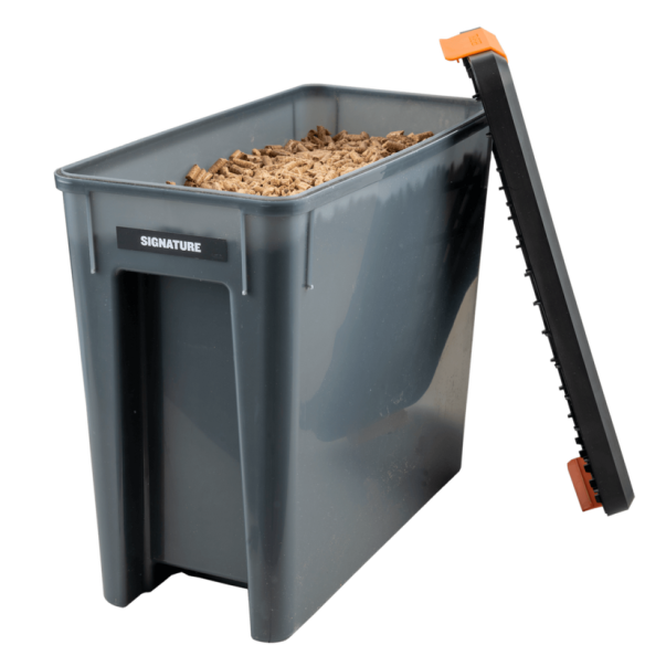 Traeger Staydry Pelletbehälter mit Deckel für 9 Kg Pellets Traeger Staydry Pelletbehälter mit Deckel für 9 Kg Pellets