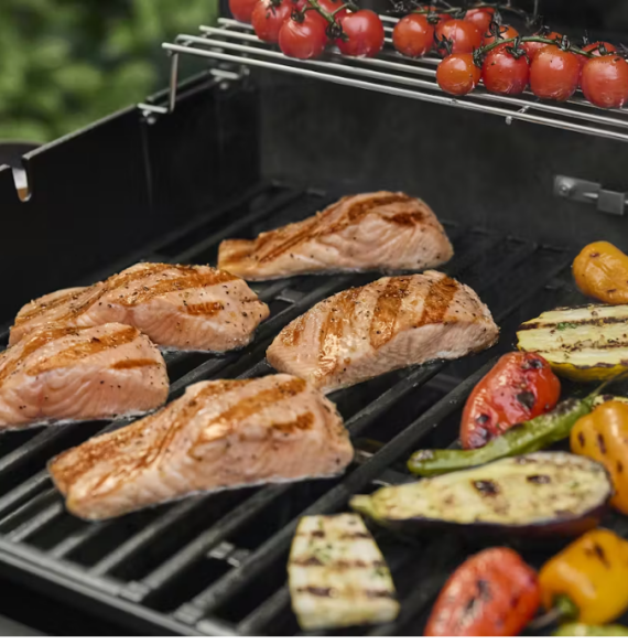 Weber Gasgrill Spirit S-435 Edelstahl inkl. Sear Grate & Grillplatte/-Plancha